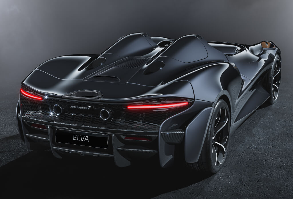 McLaren Elva: trasera.