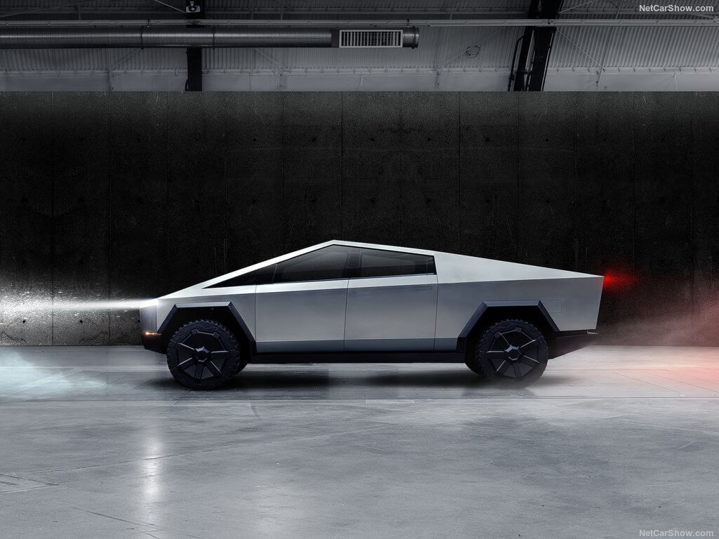 Tesla Cybertruck, lateral.