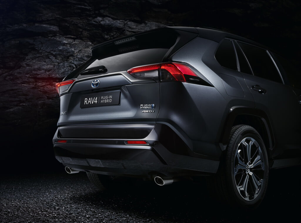Toyota RAV4 Prime: trasera.