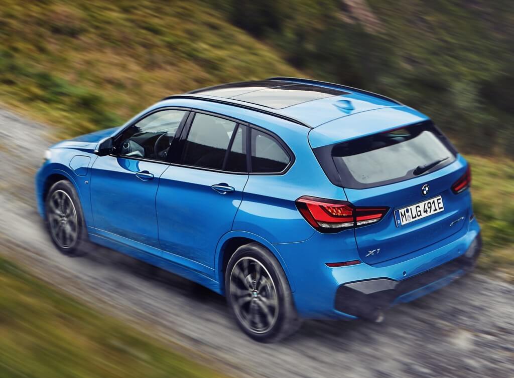 BMW X1 xDrive25e, trasera.