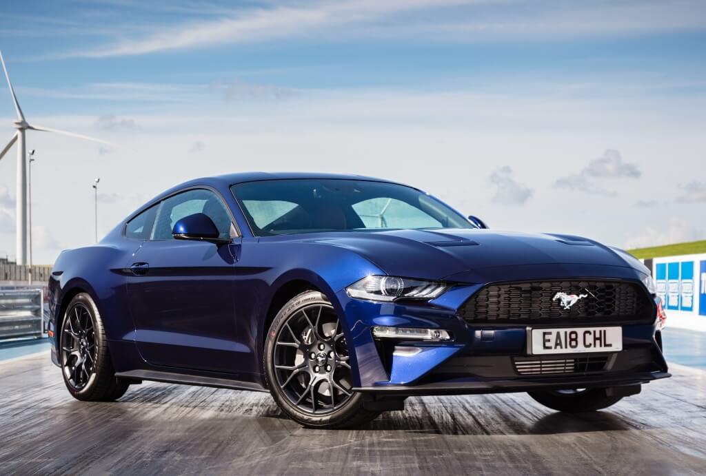 Ford Mustang Fastback.