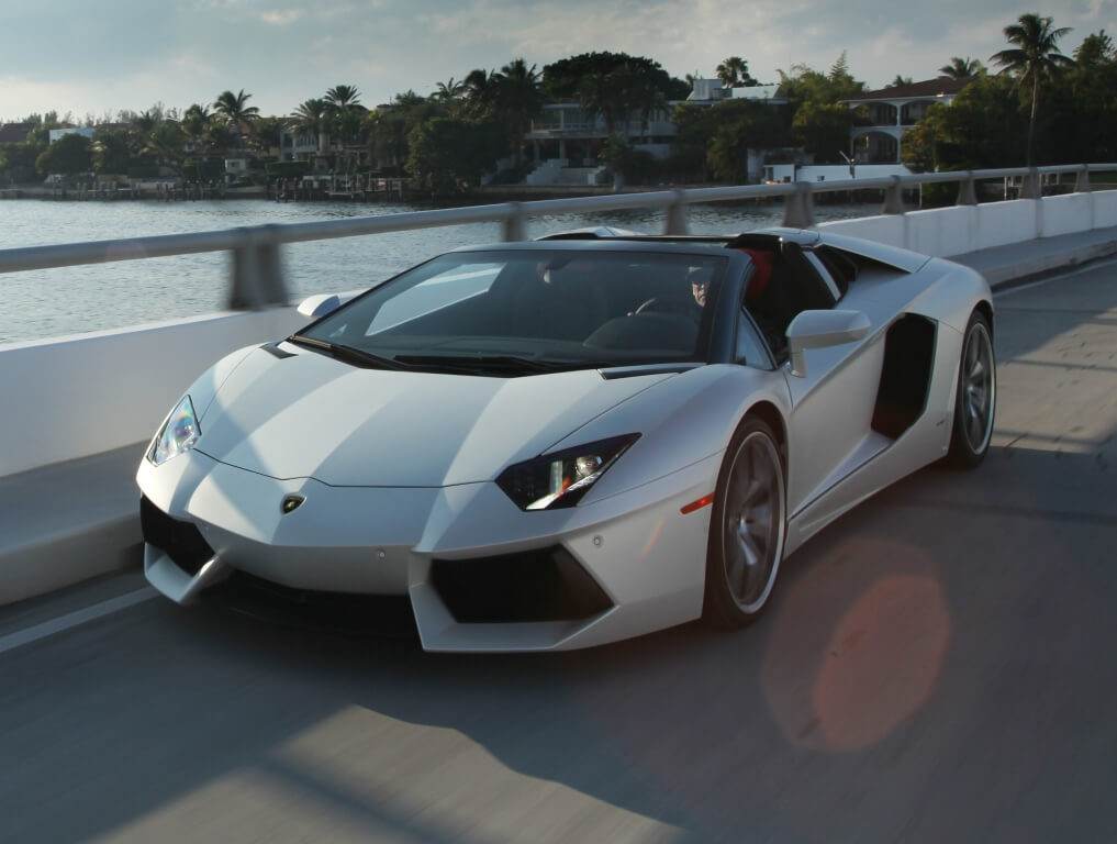 Lamborghini Aventador.