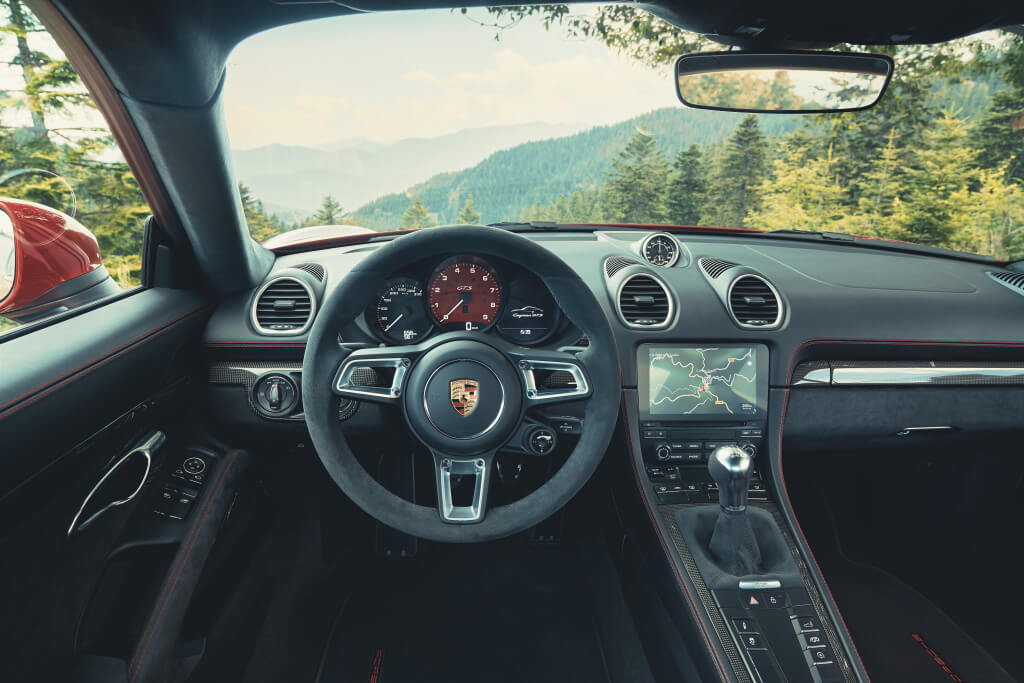 Interior del Porsche 718 GTS 4.0.