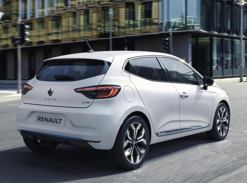 Renault Clio E-Tech: trasera.