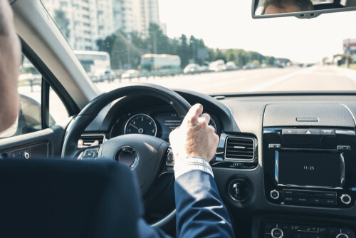 Vibraciones en el volante: motivos más comunes