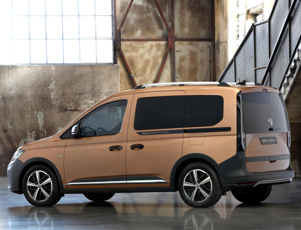 Volkswagen Caddy 2020, lateral.