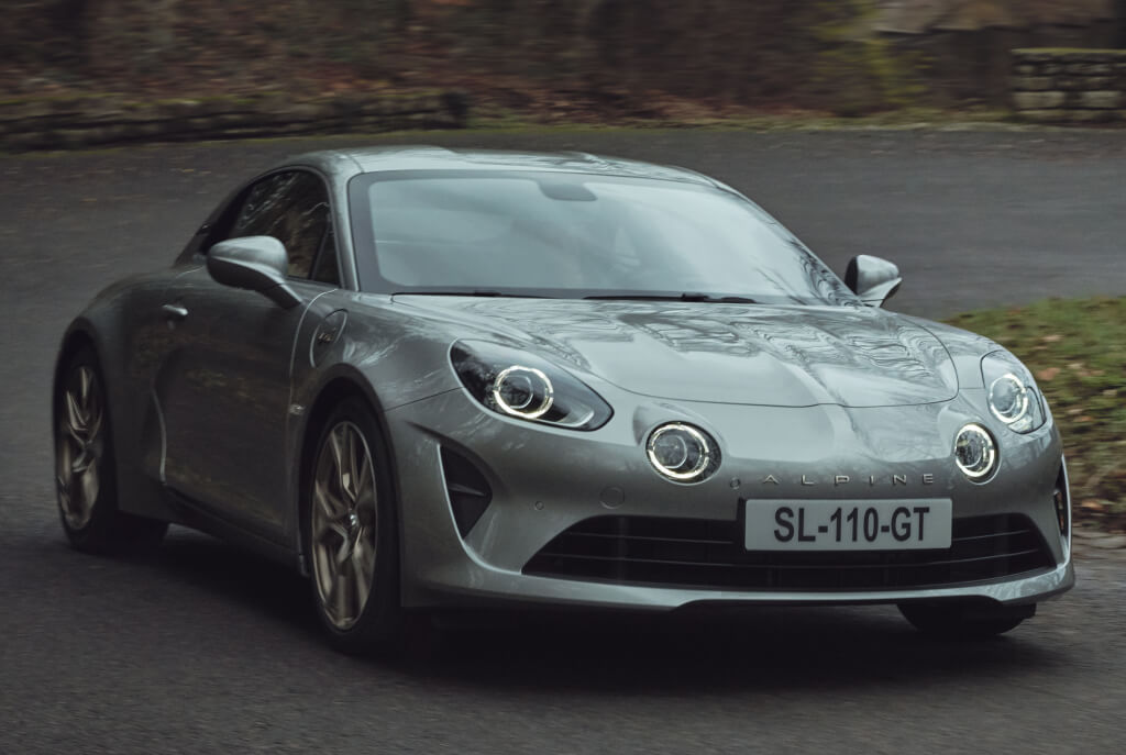 Alpine A110 Légende GT: frontal.