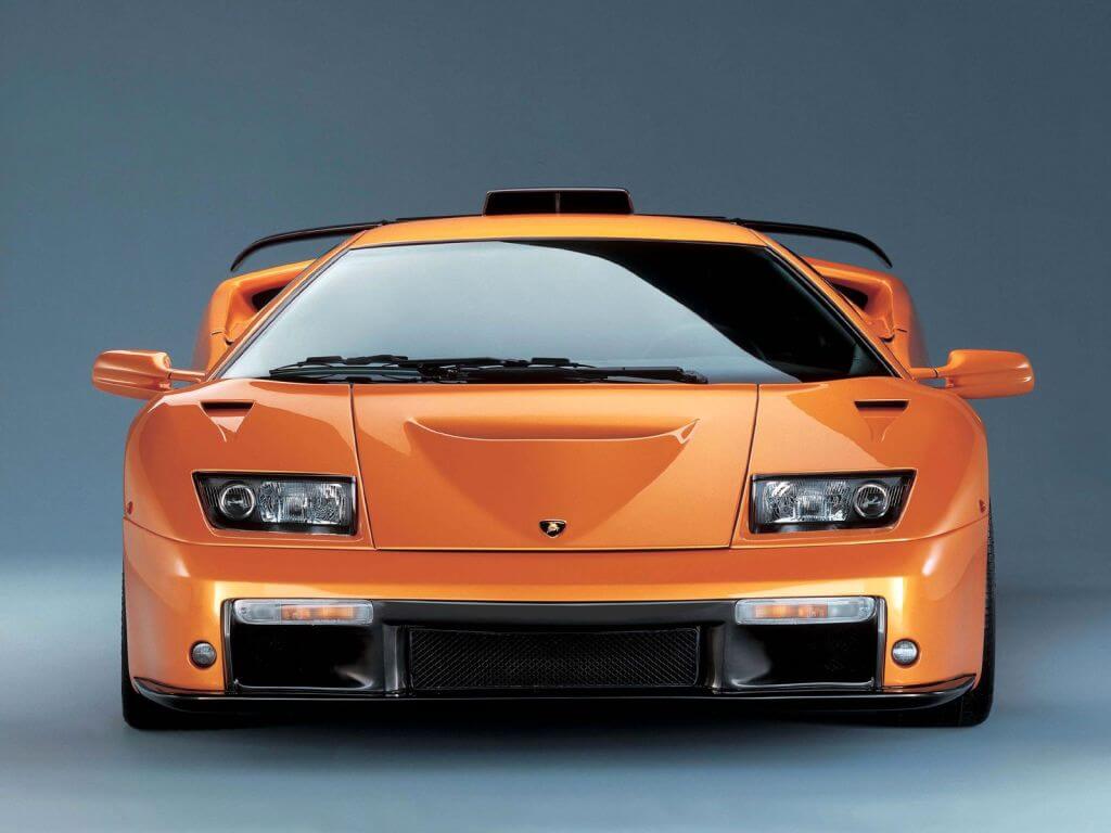 Lamborghini Diablo GT: frontal.