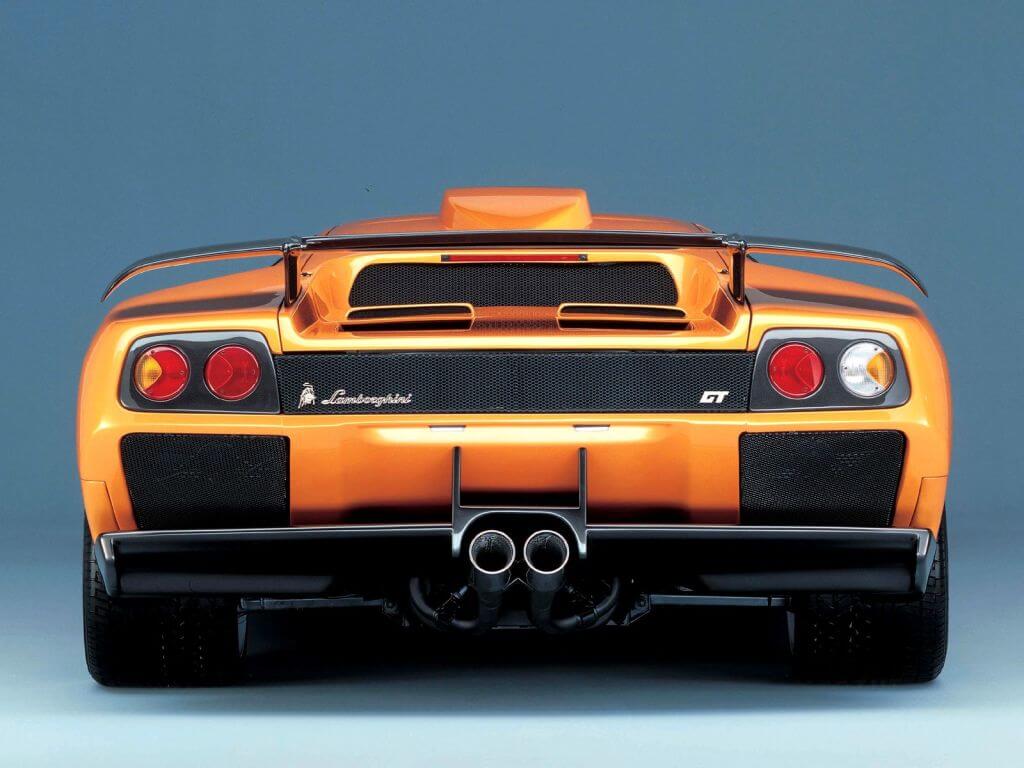 Lamborghini Diablo GT: trasera.