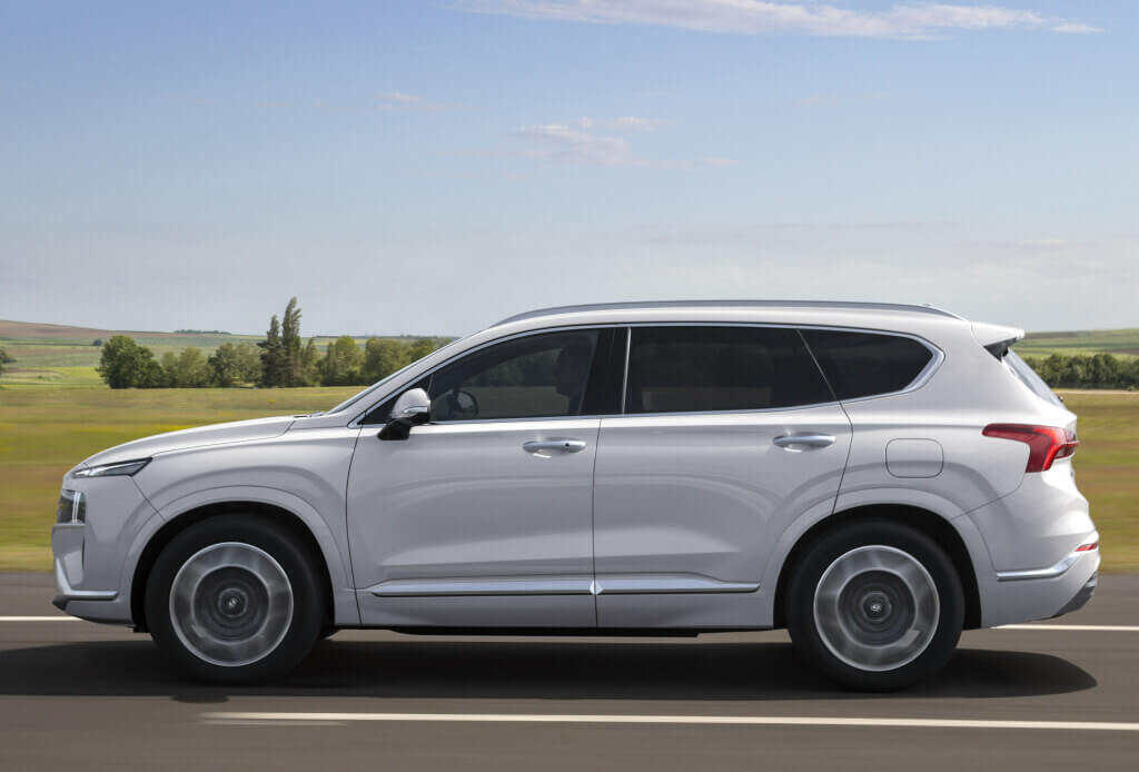 Hyundai Santa Fe 2021, lateral.