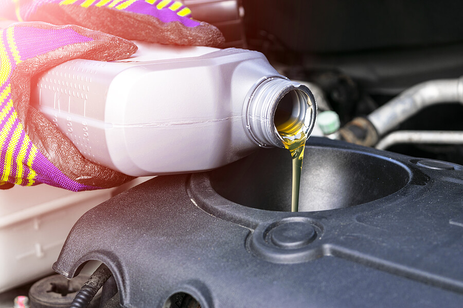 El cambio de aceite es fundamental en el mantenimiento.
