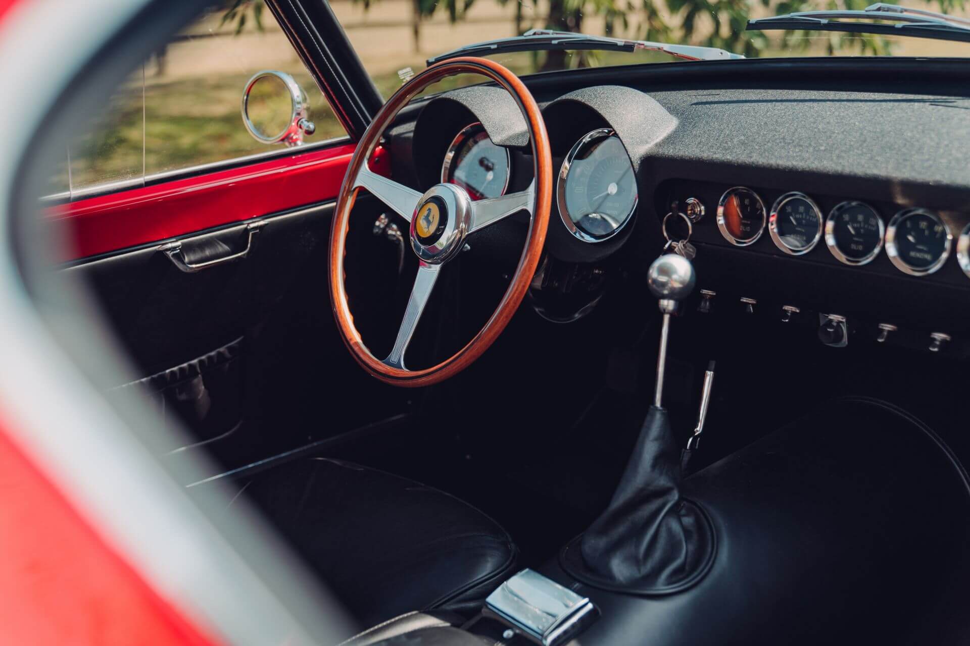 Ferrari 250 GT Revival: interior.