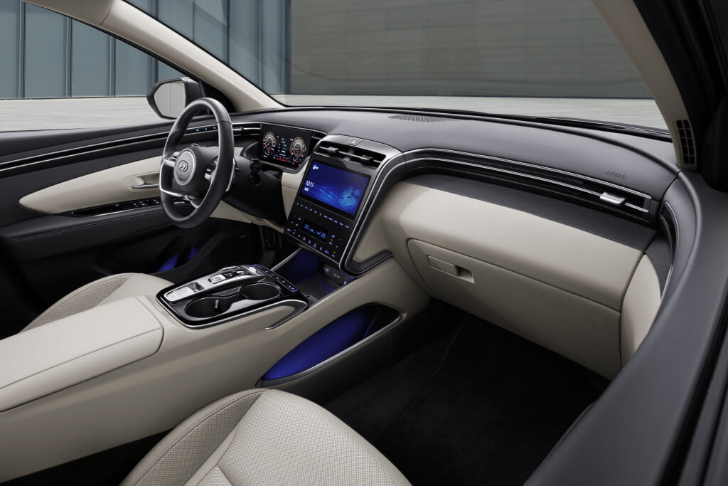 Hyundai Tucson 2021: interior.
