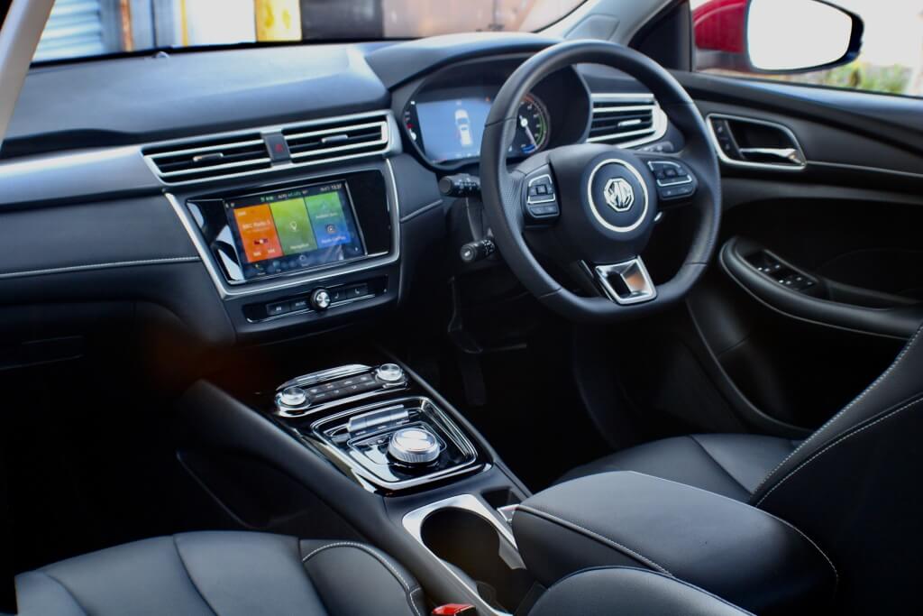 MG5 SW EV: interior.