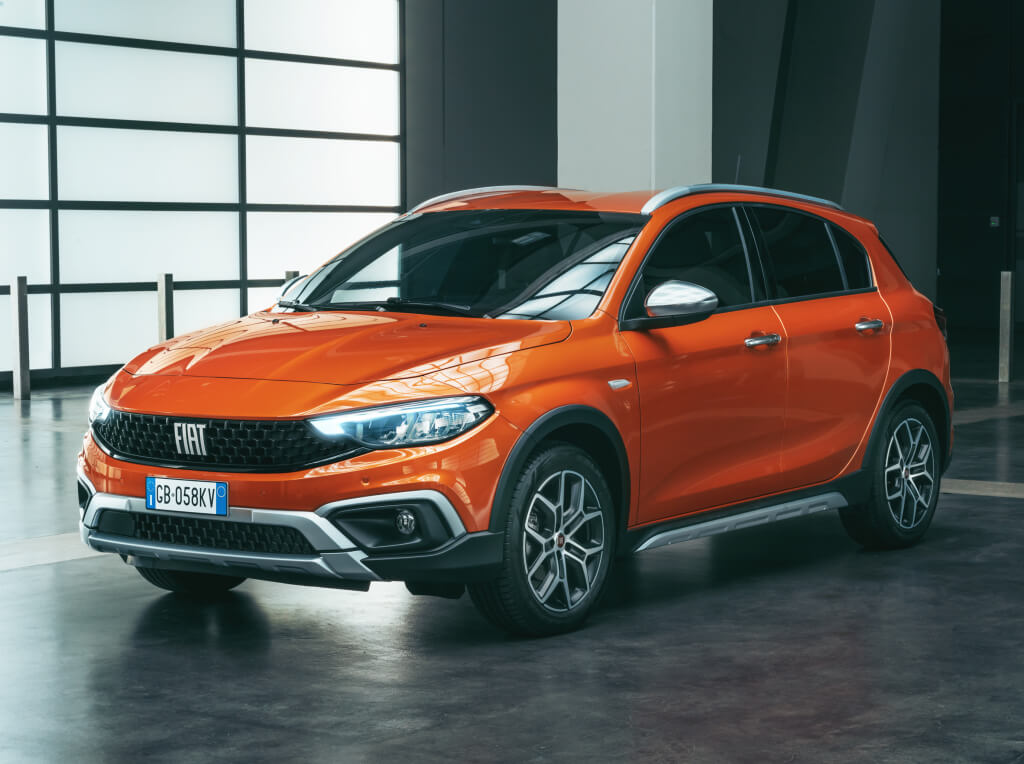 Fiat Tipo Cross: frontal.