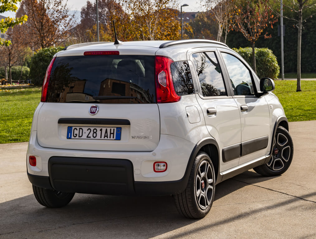 Fiat Panda City Life 2021: trasera.