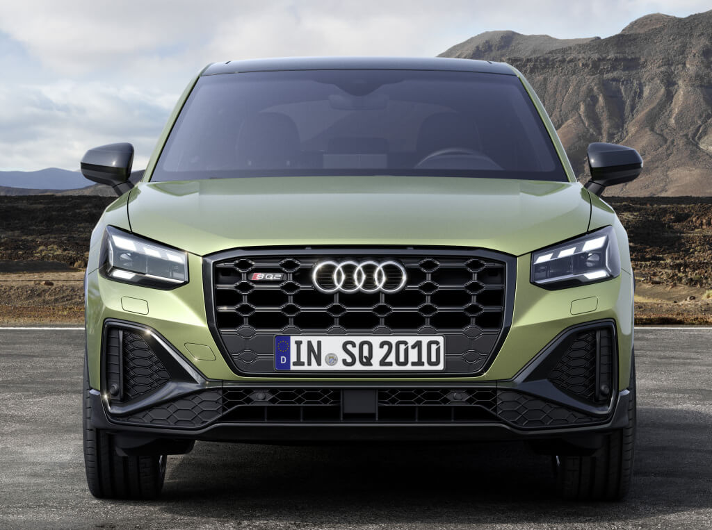 Audi SQ2 2021, parrilla rediseñada.
