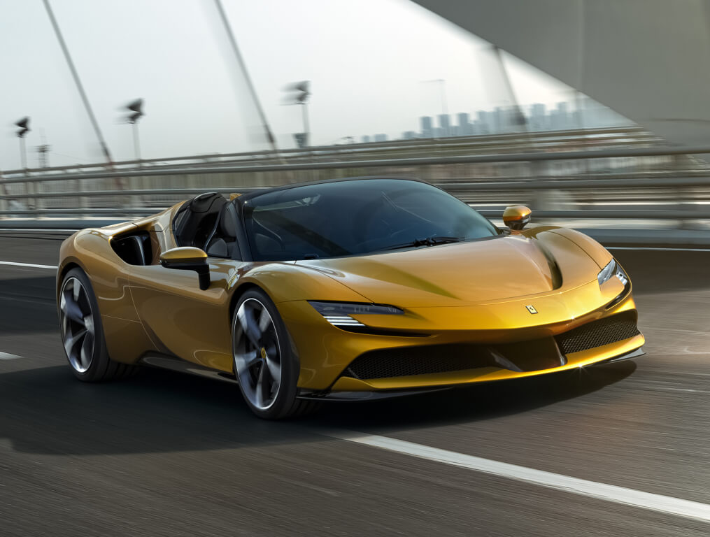 Ferrari SF90 Spider, belleza italiana a cielo abierto