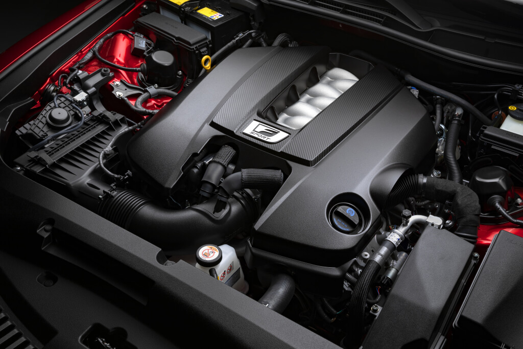 Lexus IS500 F Sport: motor.