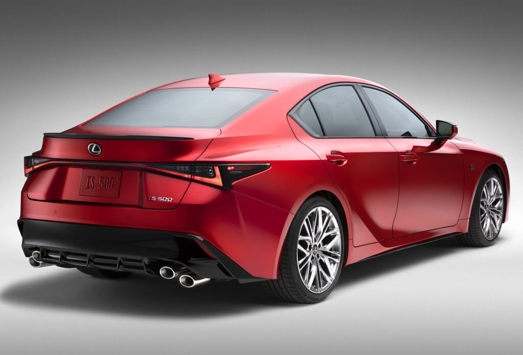 Lexus IS500 F Sport: trasera.