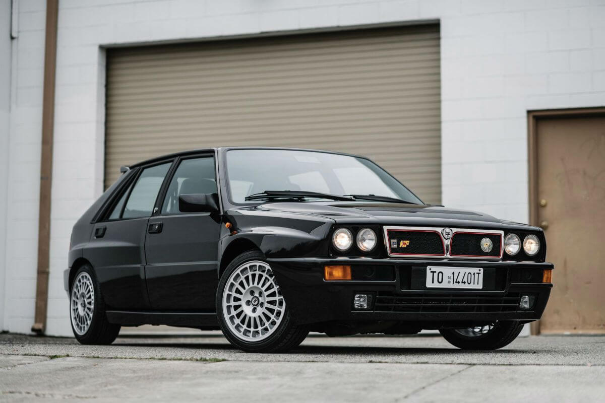 Lancia Delta Integrale: frontal.