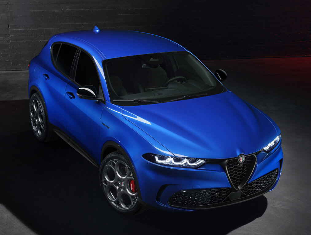 Alfa Romeo Tonale: frontal.