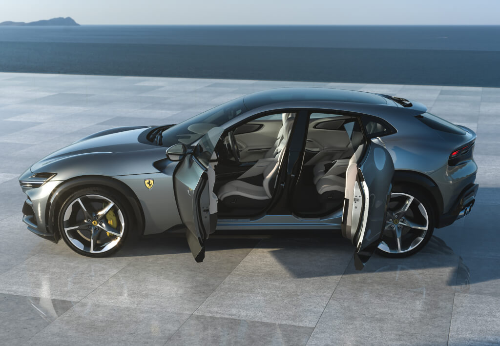 Ferrari Purosangue: lateral.