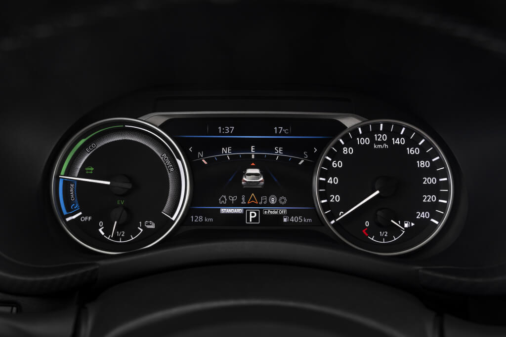 Nissan Juke Hybrid: instrumentación.