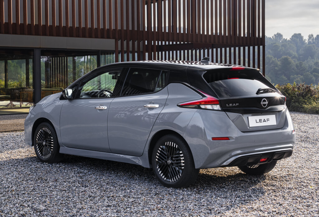 Nissan Leaf: trasera.