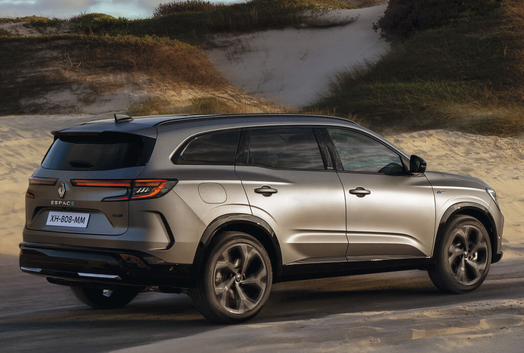 Renault Espace 2023, parte trasera.