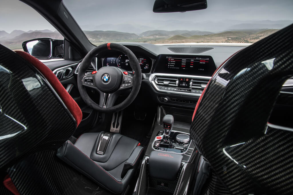 BMW M4 CSL: vista interior. Foto: BMW.