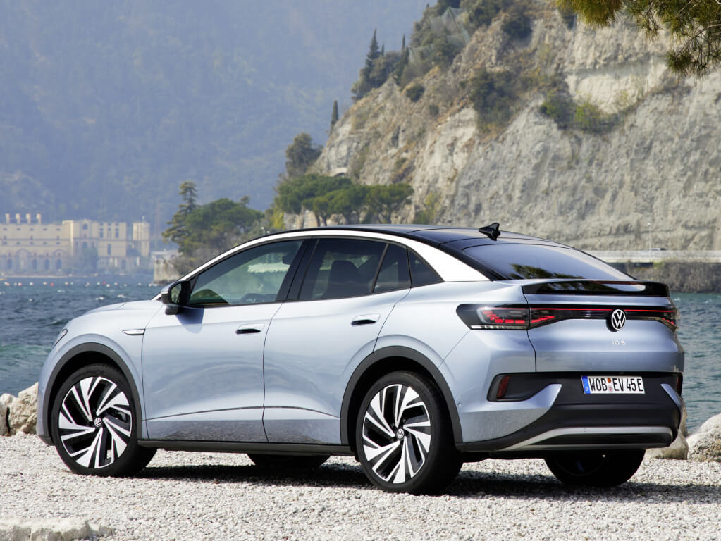 Volkswagen ID.5: vista trasera.
