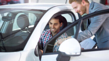 «Renting» de coches pequeños: cómo elegir el tipo de vehículo ideal