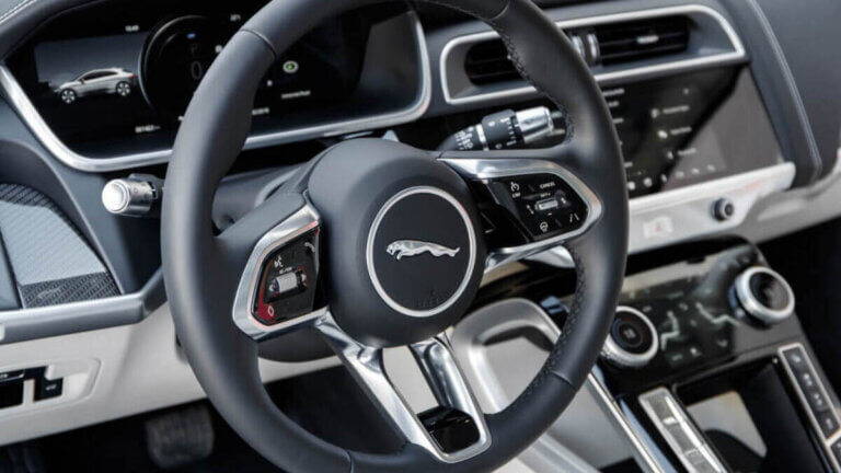 Jaguar I-Pace 21 salpicadero
