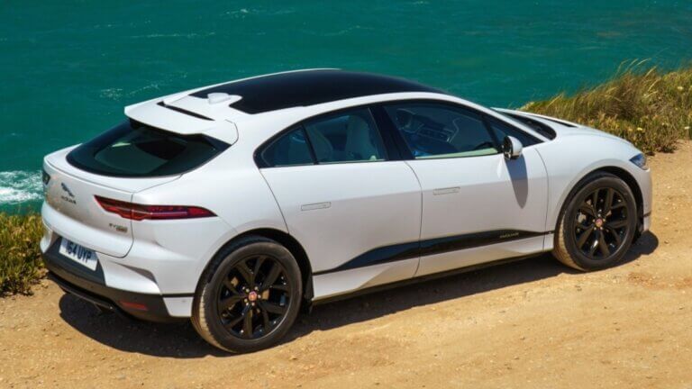 jaguar I pace trasera 2021