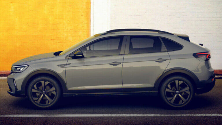 vista de perfil del Volkswagen Nivus