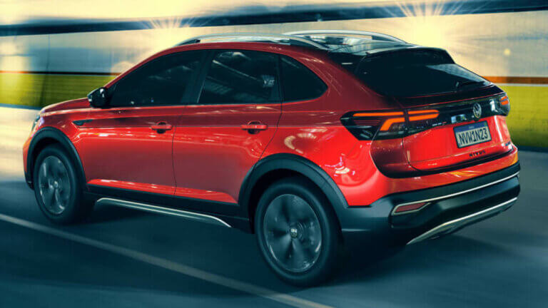 vista trasera del Volkswagen Nivus