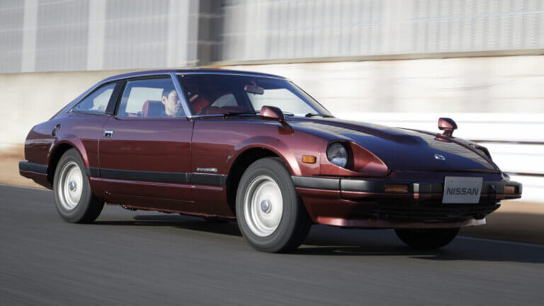 nissan 280z vista lateral